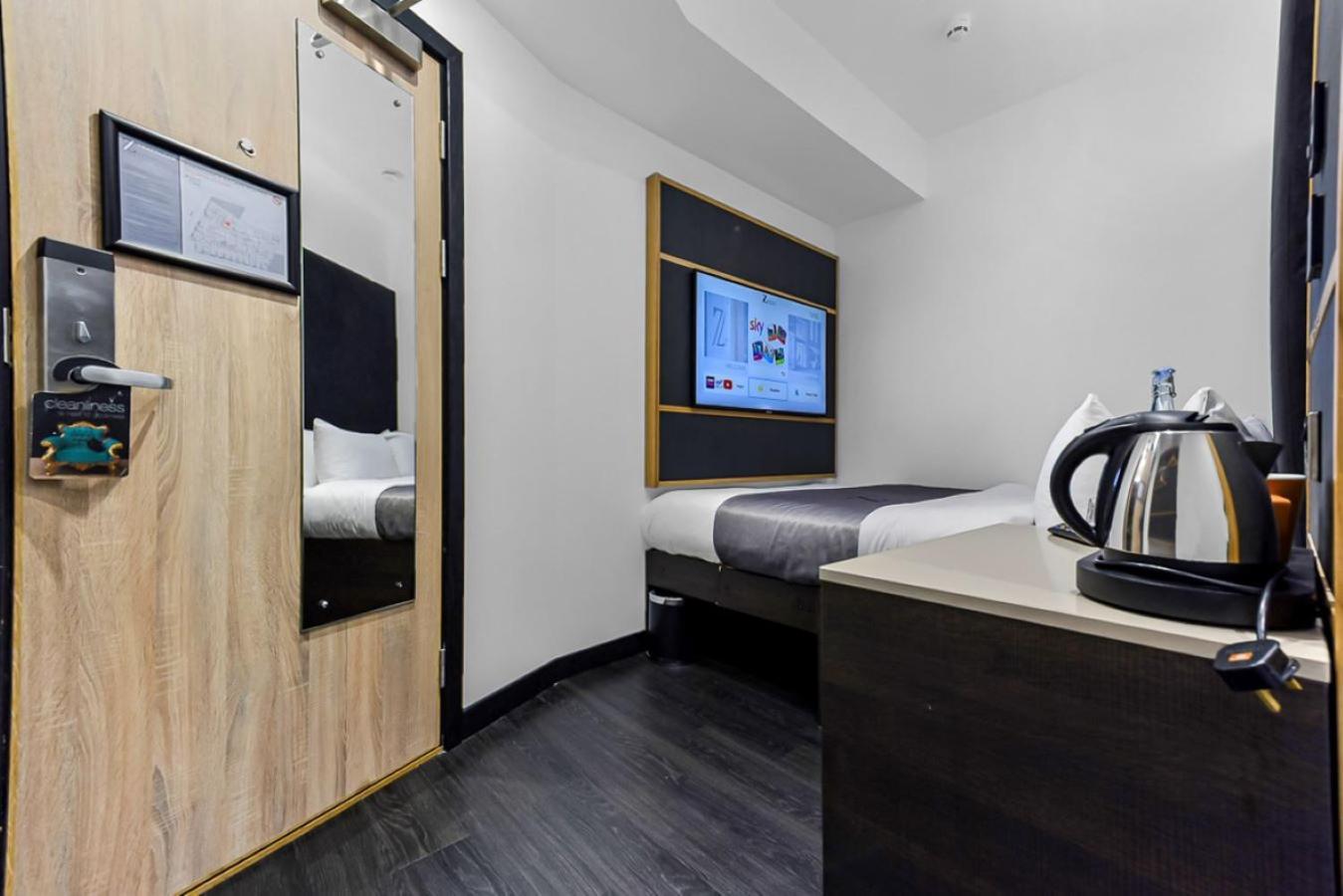 The Z Hotel Trafalgar Londra Dış mekan fotoğraf
